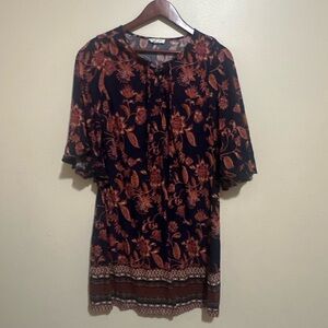 beachlunchlounge Black and Rust Floral Tie-Neck Tunic